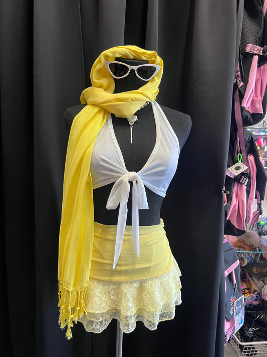 Lace Trim Ruffle Shorts (Yellow)